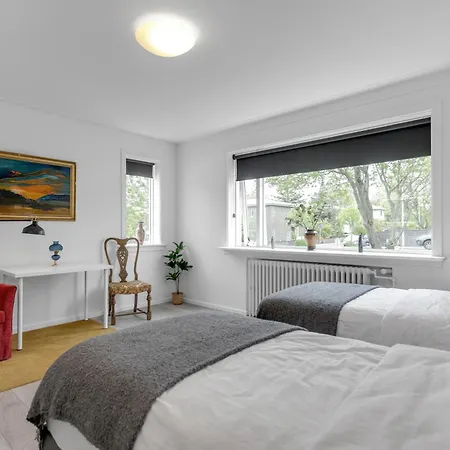 Floki By Guesthouse Reykjavik-2